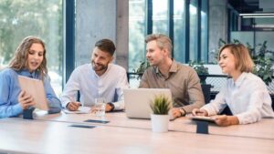 Programas de liderazgo en Chile que ganan prestigio entre ejecutivos y jóvenes profesionales en 2026