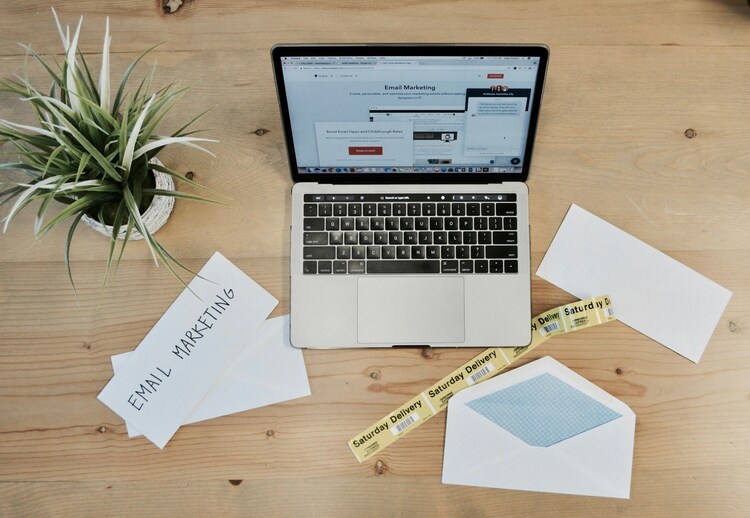 Cuál es la mejor plataforma de email marketing